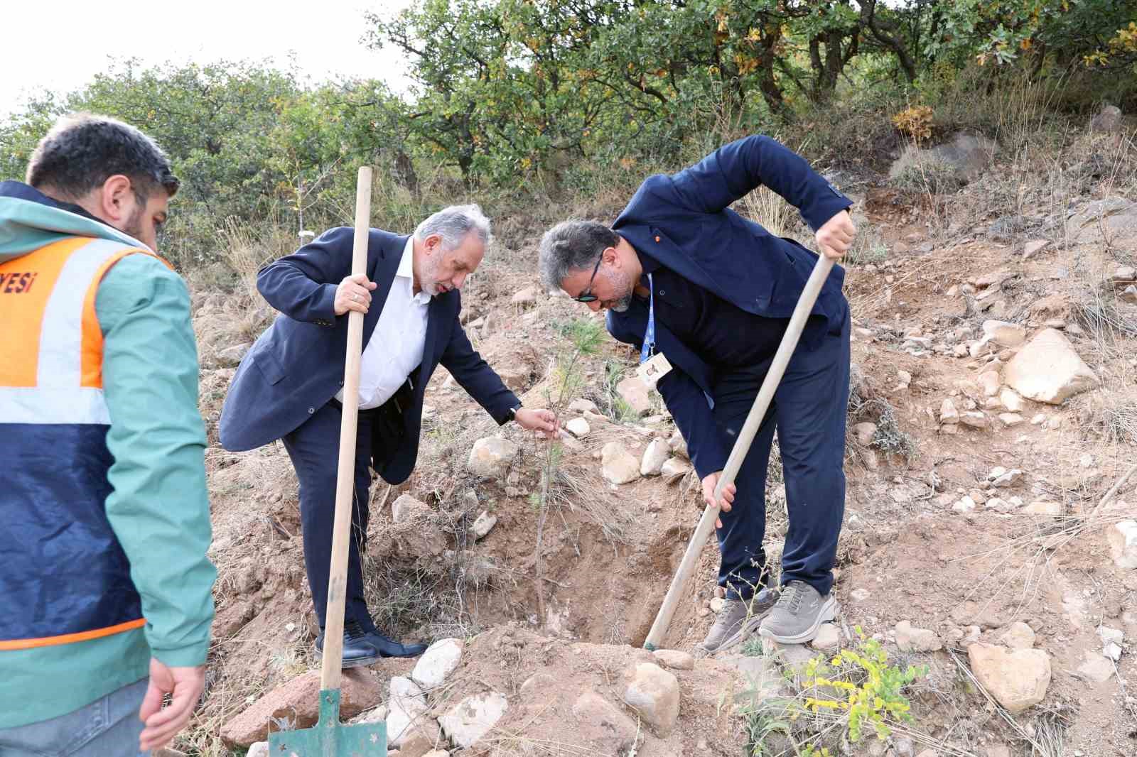 Başkan Yalçın’dan sağlığa ve doğaya çifte nefes