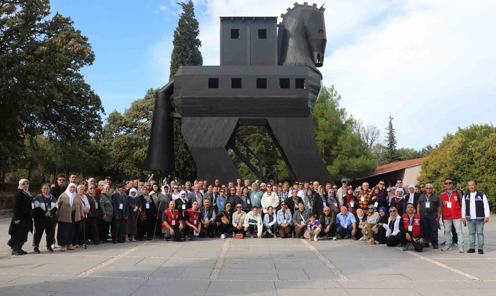Şehit ailelerinden Çanakkale ziyareti