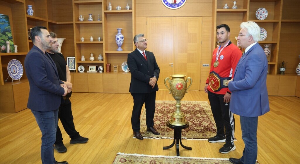 DPÜ’lü Melih Özdemir Cumhurbaşkanlığı Kupası’nda şampiyon oldu