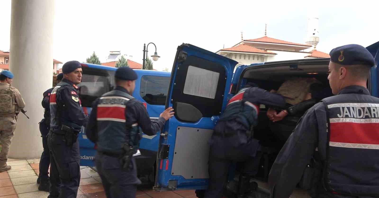 Kastamonu’da 4 kişinin öldürüldüğü olayla ilgili baba ve oğlu tutuklandı