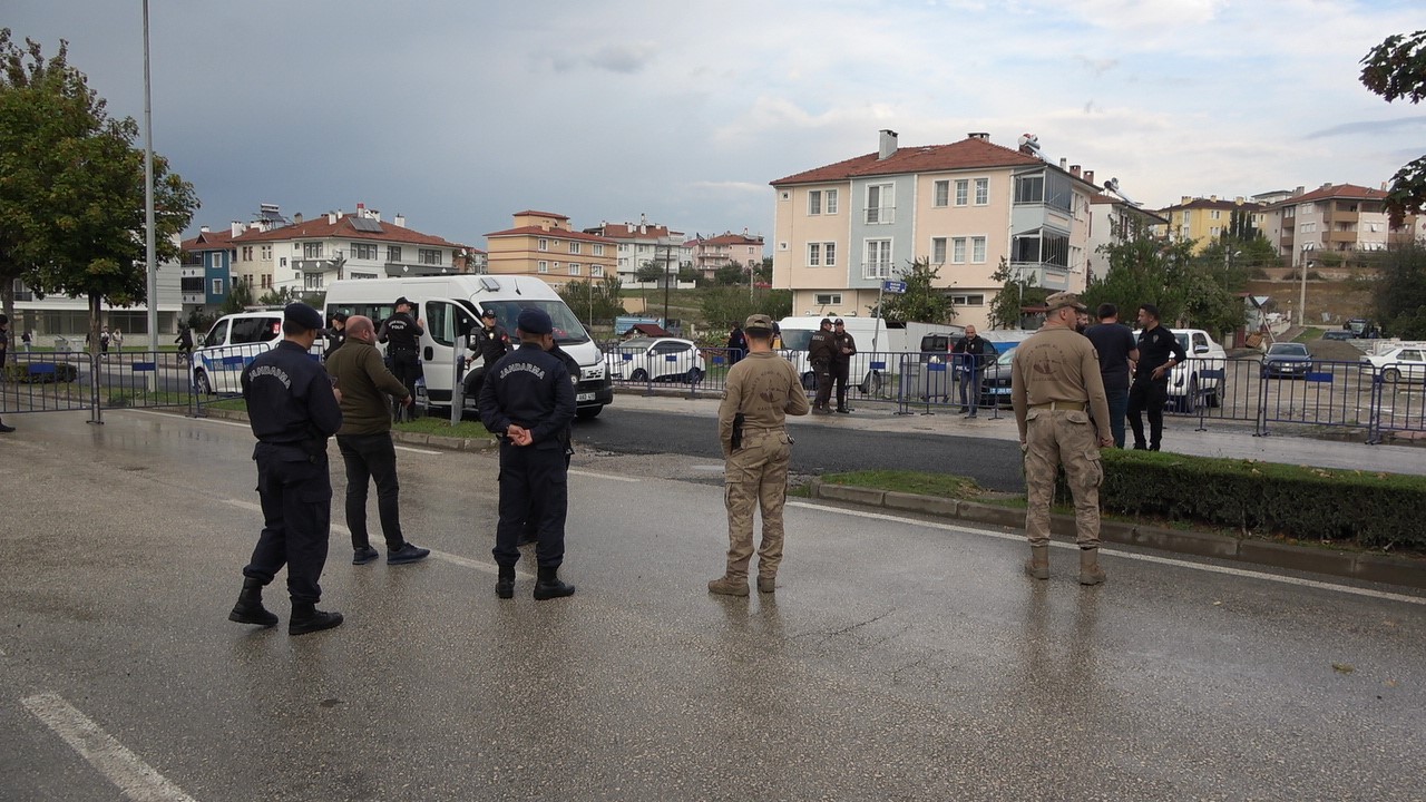 Kastamonu’da 4 kişinin öldürüldüğü olayla ilgili baba ve oğlu tutuklandı