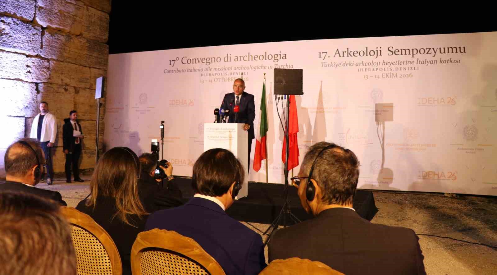 Bakan Ersoy, Hierapolis’teki buluşmada Türkiye arkeolojisinin yeni vizyonunu anlattı