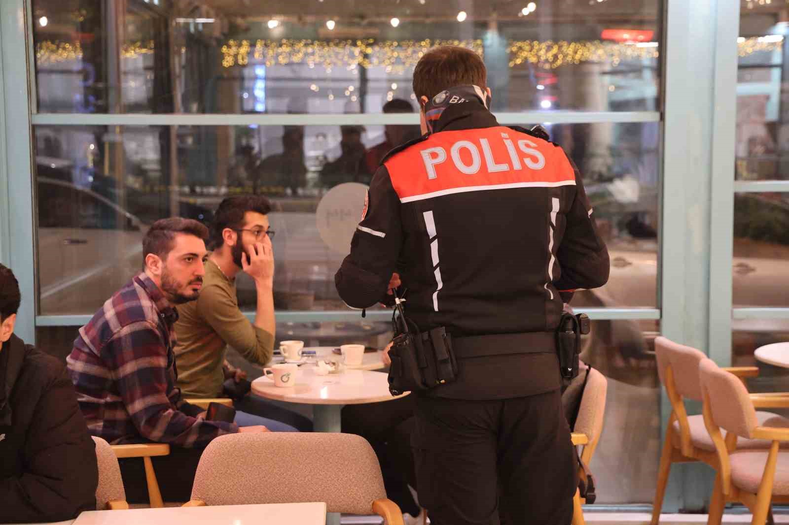 Elazığ’da öğrencilerin yoğun olduğu alanlar denetlendi