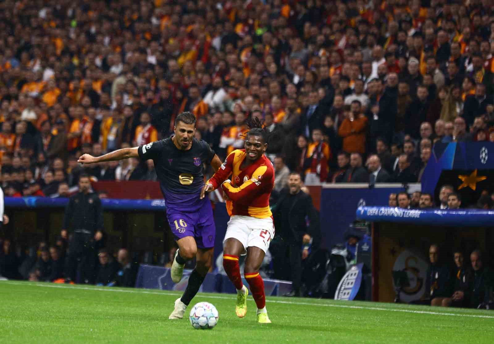 UEFA Şampiyonlar Ligi: Galatasaray: 1 - Barcelona: 4 (Maç sonucu)