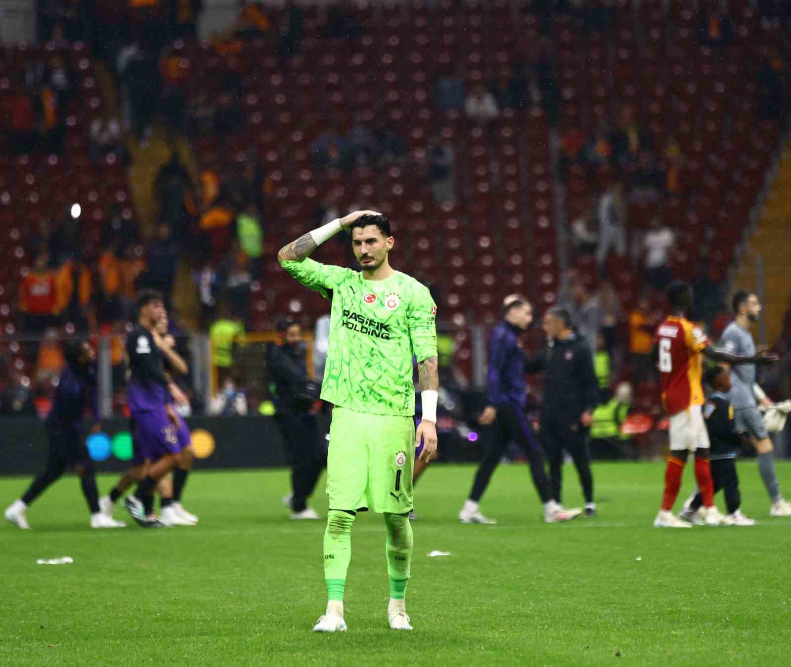 UEFA Şampiyonlar Ligi: Galatasaray: 1 - Barcelona: 4 (Maç sonucu)