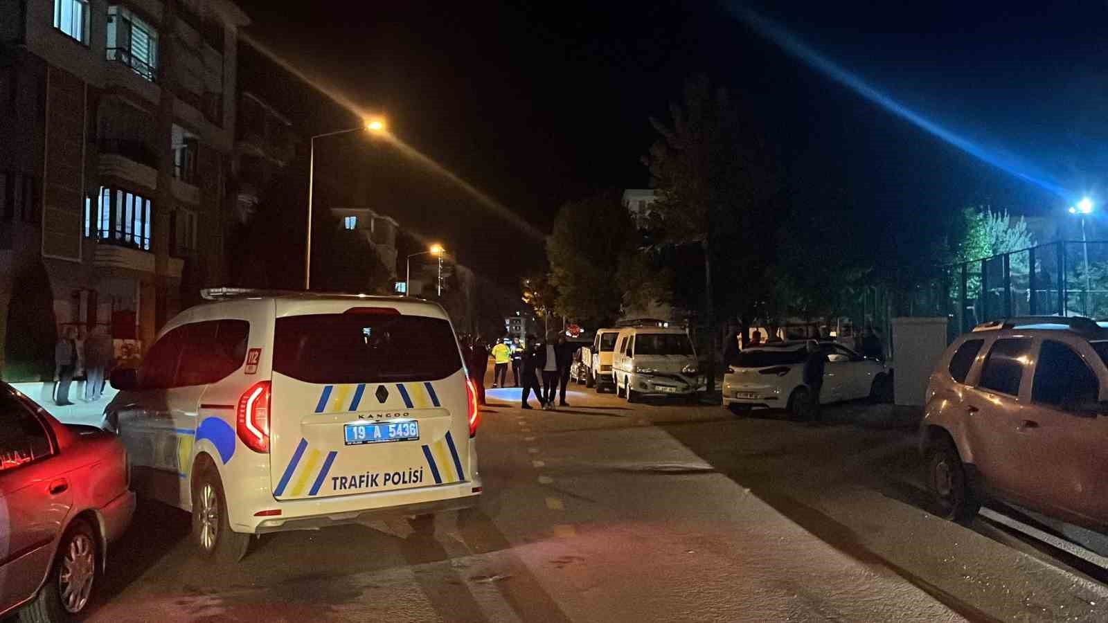 Çorum’da iki otomobil çarpıştı: 4 yaralı