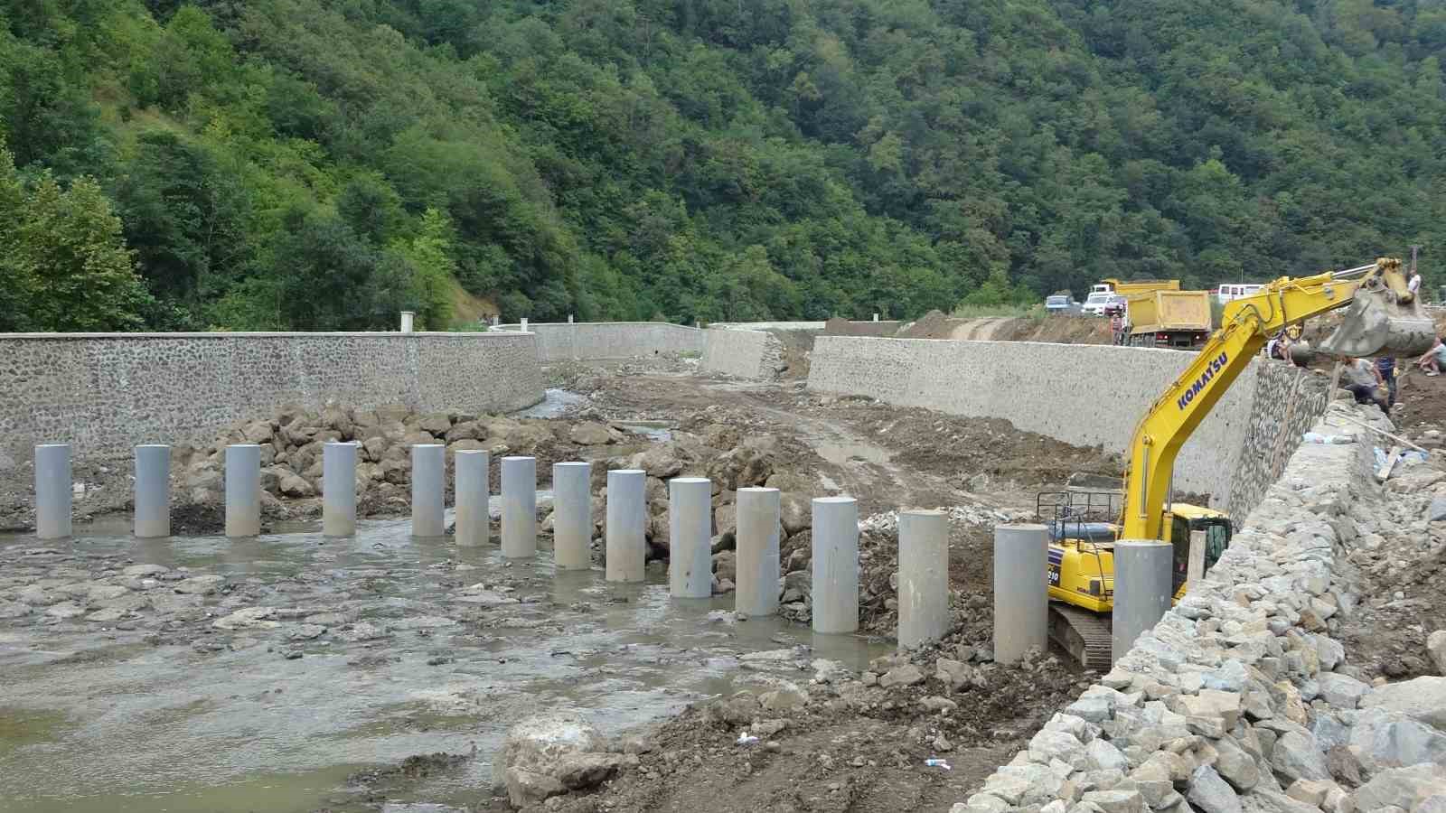 Uzmanlardan sel ve taşkın uyarısı: "Dere yatakları korunmalı"
