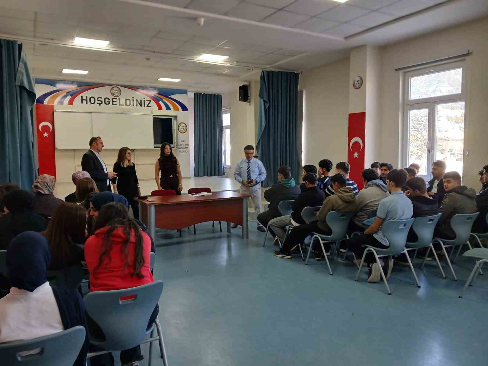 İnönü’de veli ve öğrencilere yönelik farkındalık eğitimi