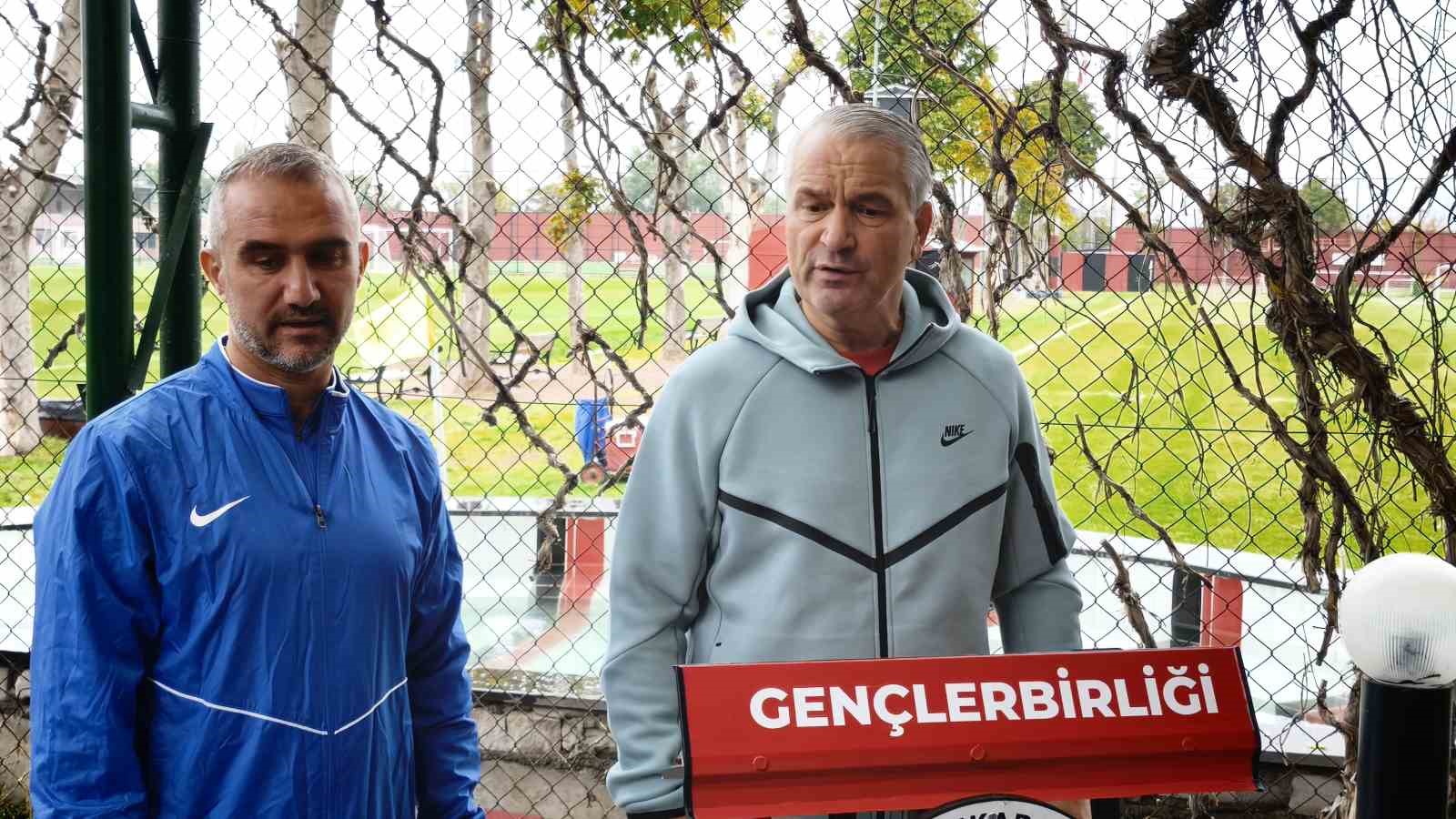 Bernd Storck: "Galatasaray’a karşı iyi bir maç çıkaracağımızı düşünüyorum"