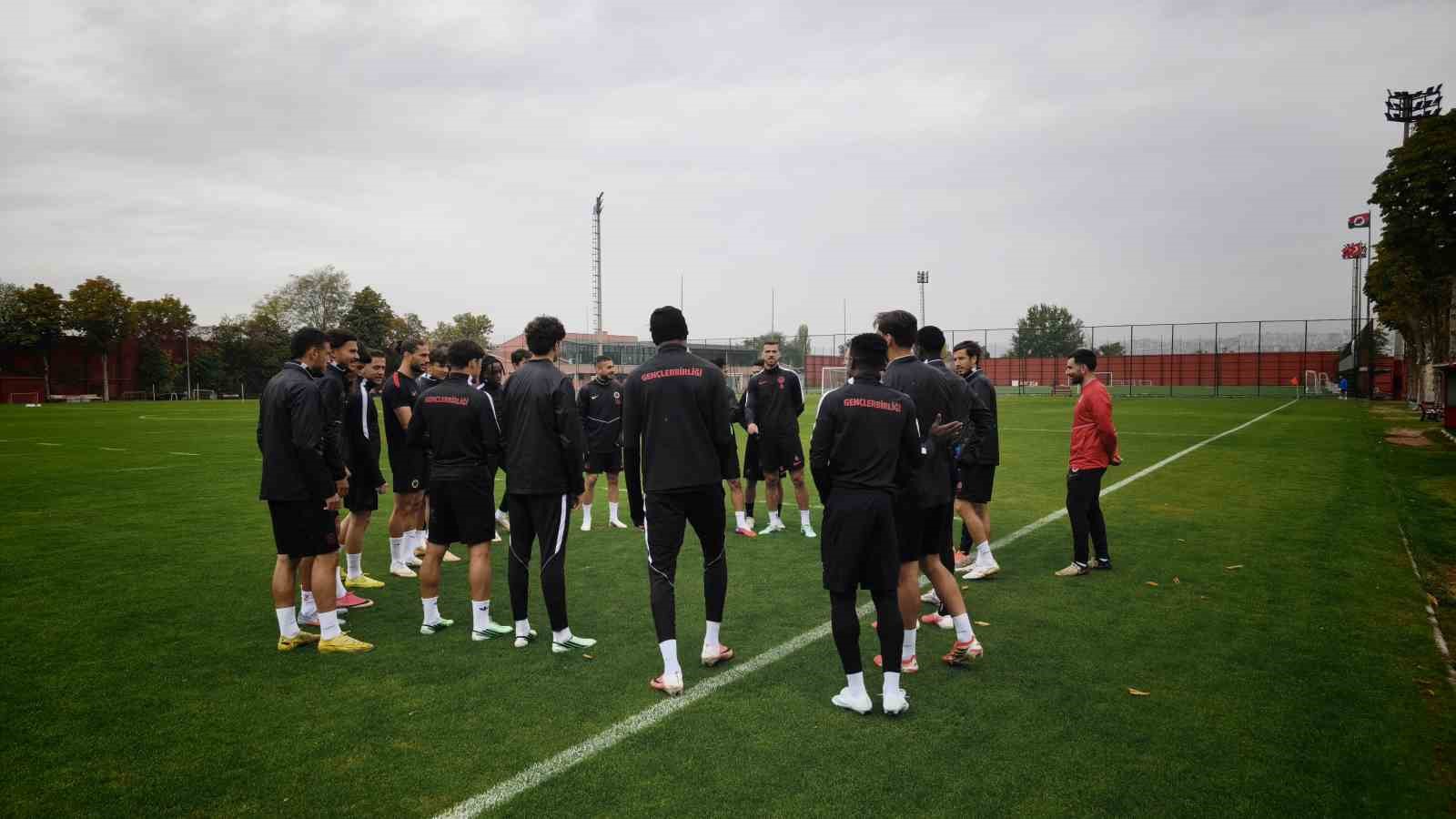 Bernd Storck: "Galatasaray’a karşı iyi bir maç çıkaracağımızı düşünüyorum"