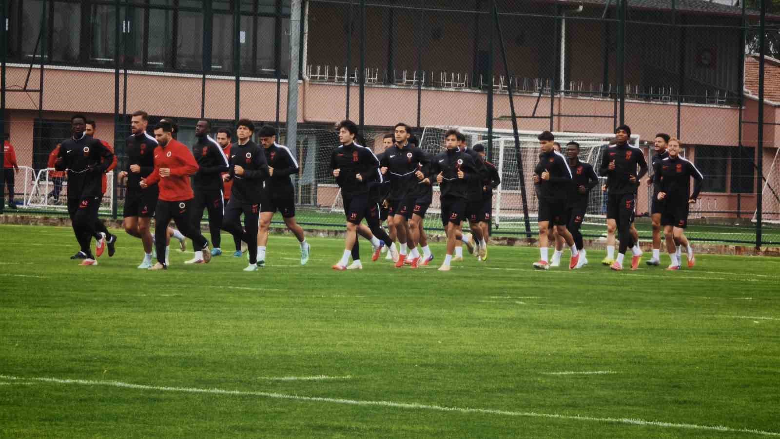 Bernd Storck: "Galatasaray’a karşı iyi bir maç çıkaracağımızı düşünüyorum"