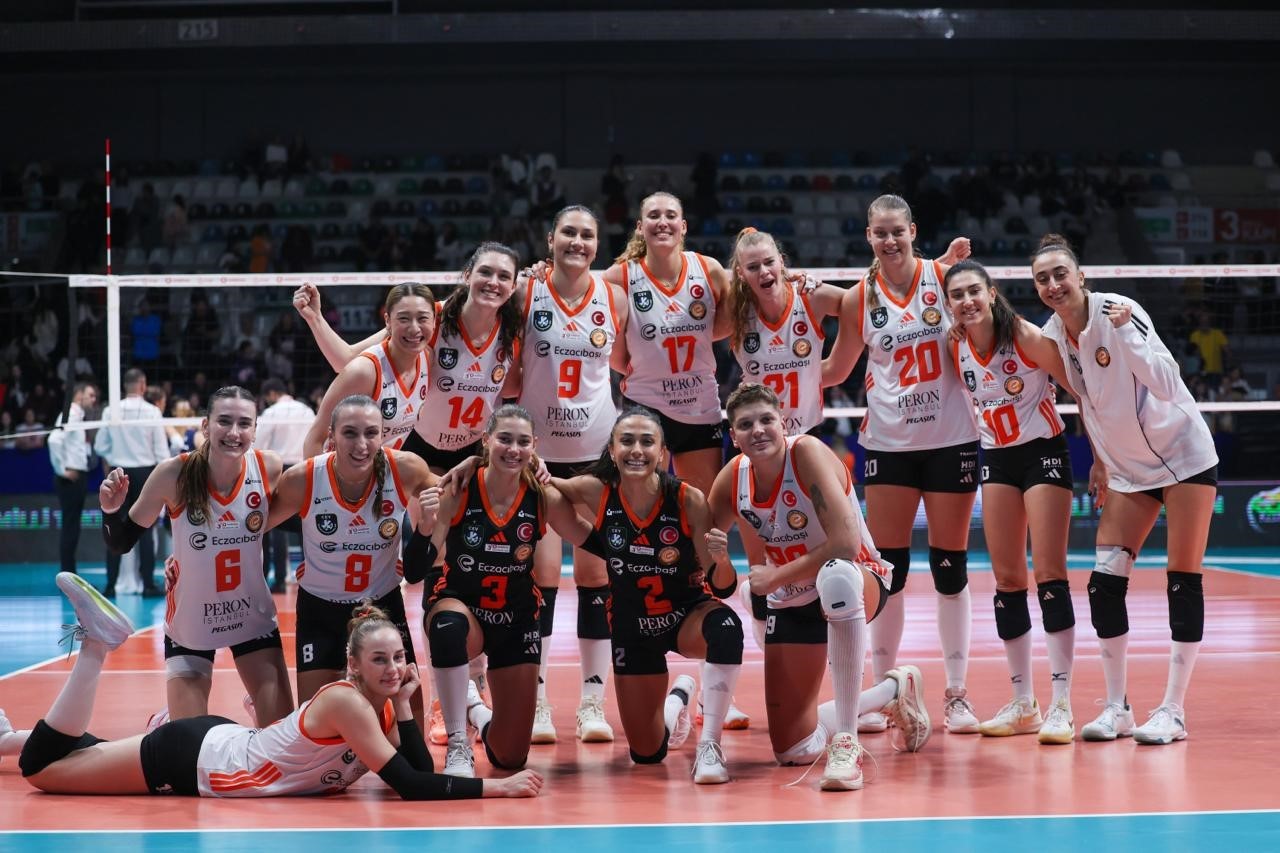 Vodafone Sultanlar Ligi: İlbank: 0 Eczacıbaşı Peron İstanbul: 3