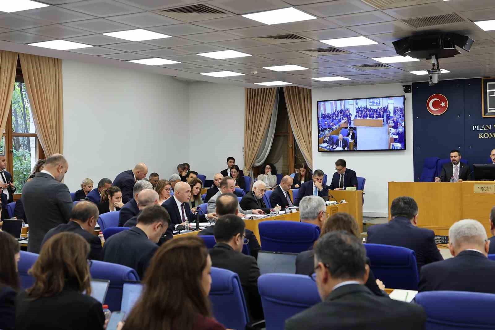 AK Parti Samsun Milletvekili Aksu: "(Fon düzenlemesi hakkında) Devir işlemlerinde kamu kaynağı kullanılmayacak"