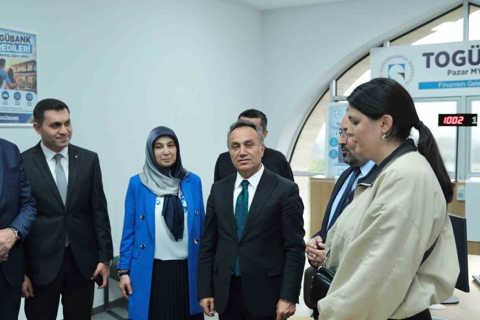 TOGÜ öğrencileri bankacılığı uygulama laboratuvarında öğrenecek