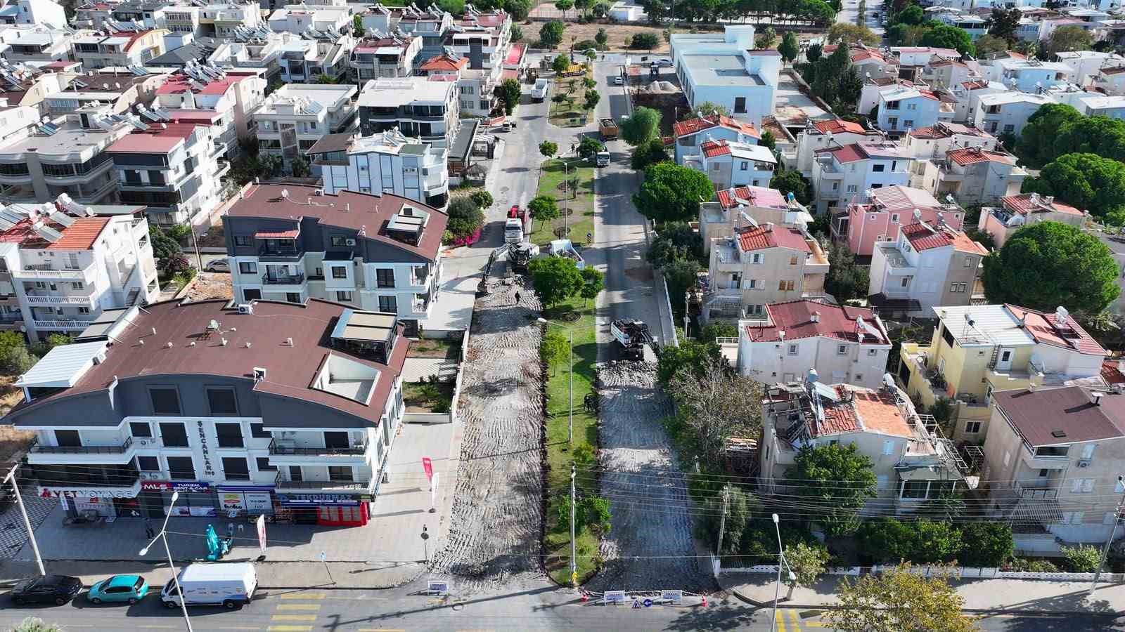 Didim’de yol yenileme çalışmaları devam ediyor