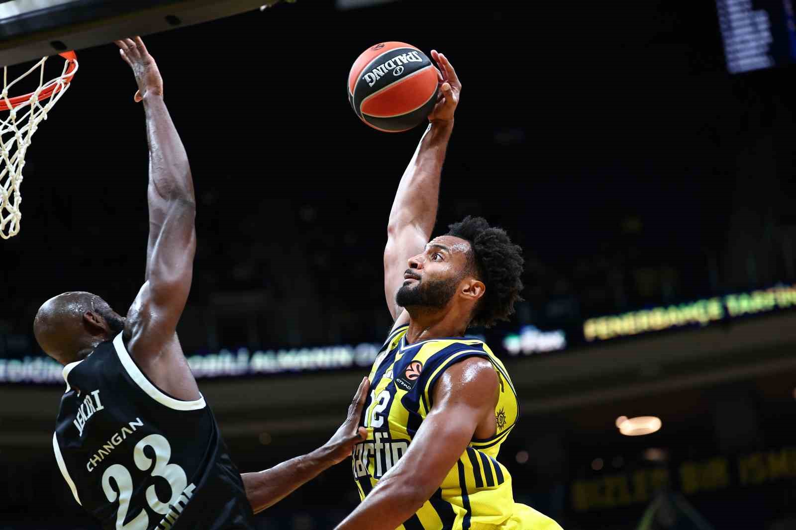 Euroleague: Fenerbahçe: 74 - Partizan: 65