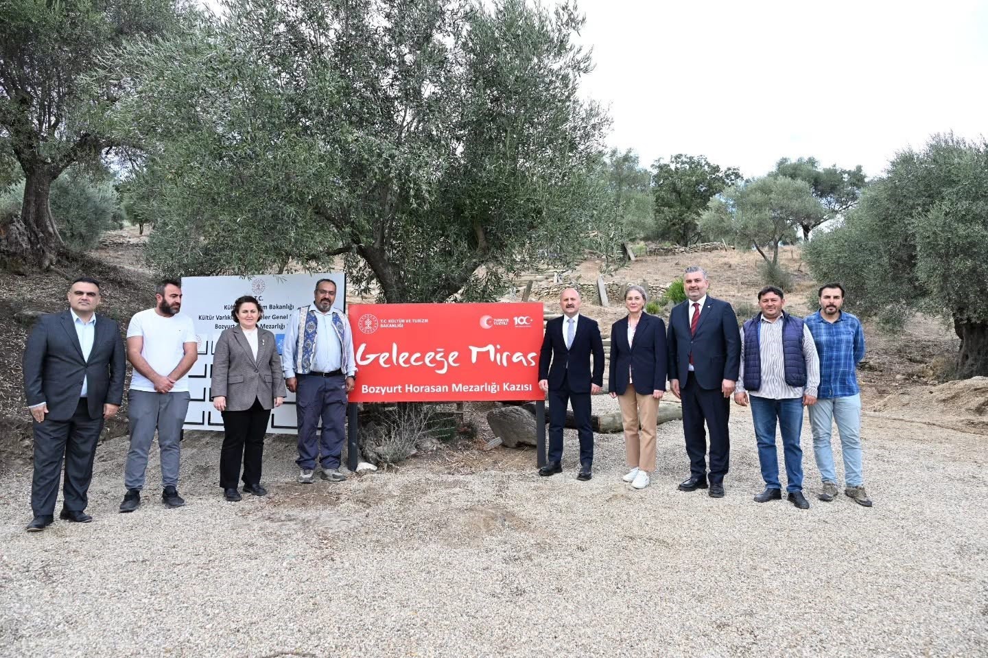 Aydın Valisi Varol, Horasan kazı çalışmalarını yerinde inceledi