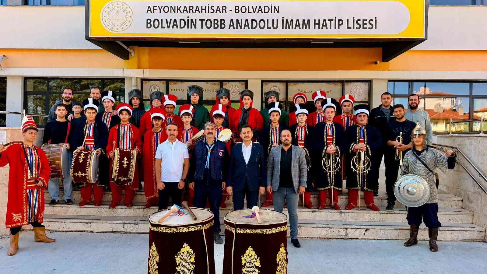 Lise öğrencileri ‘Mehteran Takımı’ kurdu