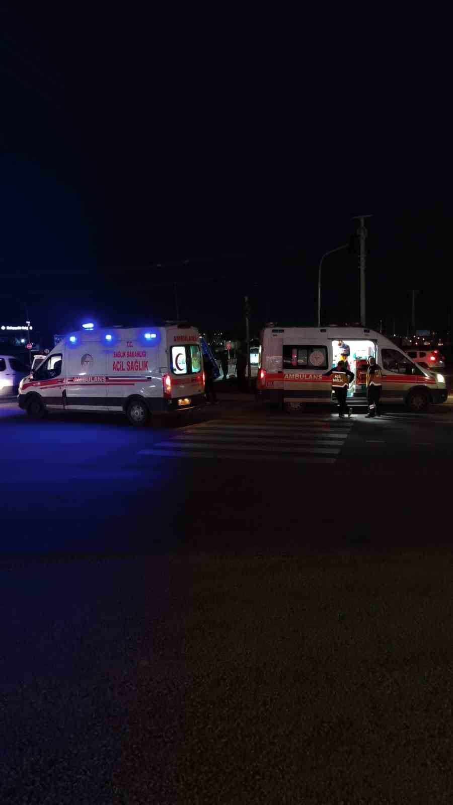 Diyarbakır’da otomobiller çarpıştı: 2 yaralı