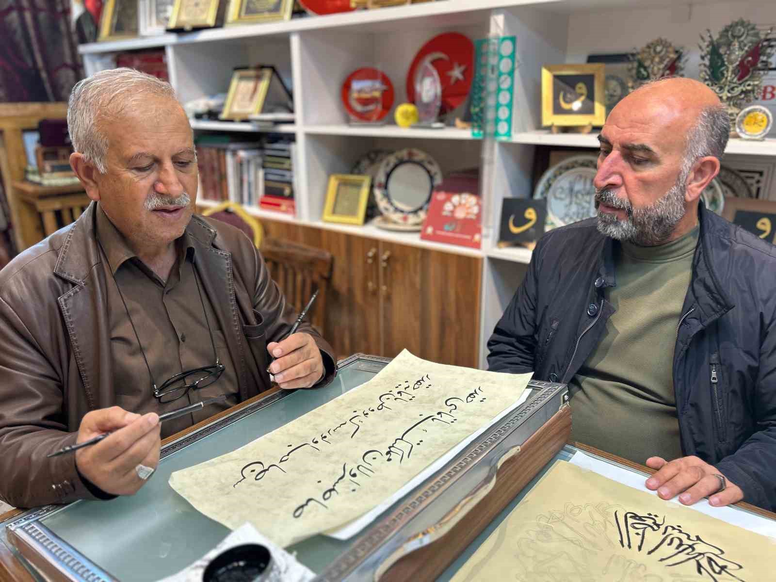 Vanlı hattat, ecdadın sanatını geleceğe taşıyor