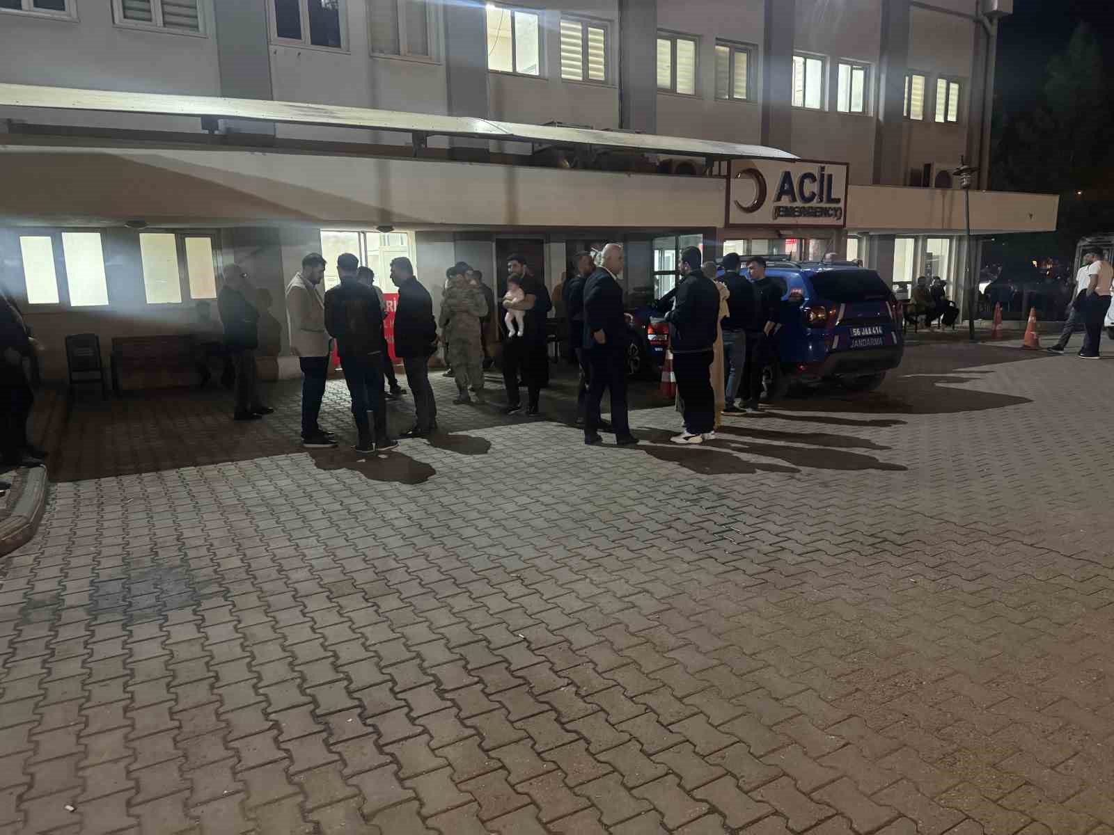 Siirt’te gıda zehirlenmesi şüphesiyle 25 kişi hastaneye kaldırıldı