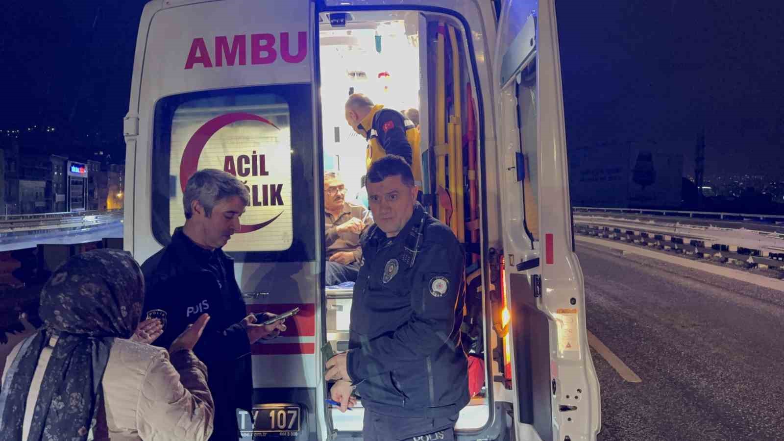 Düğüne giden otomobil kaza yaptı: 1 yaralı