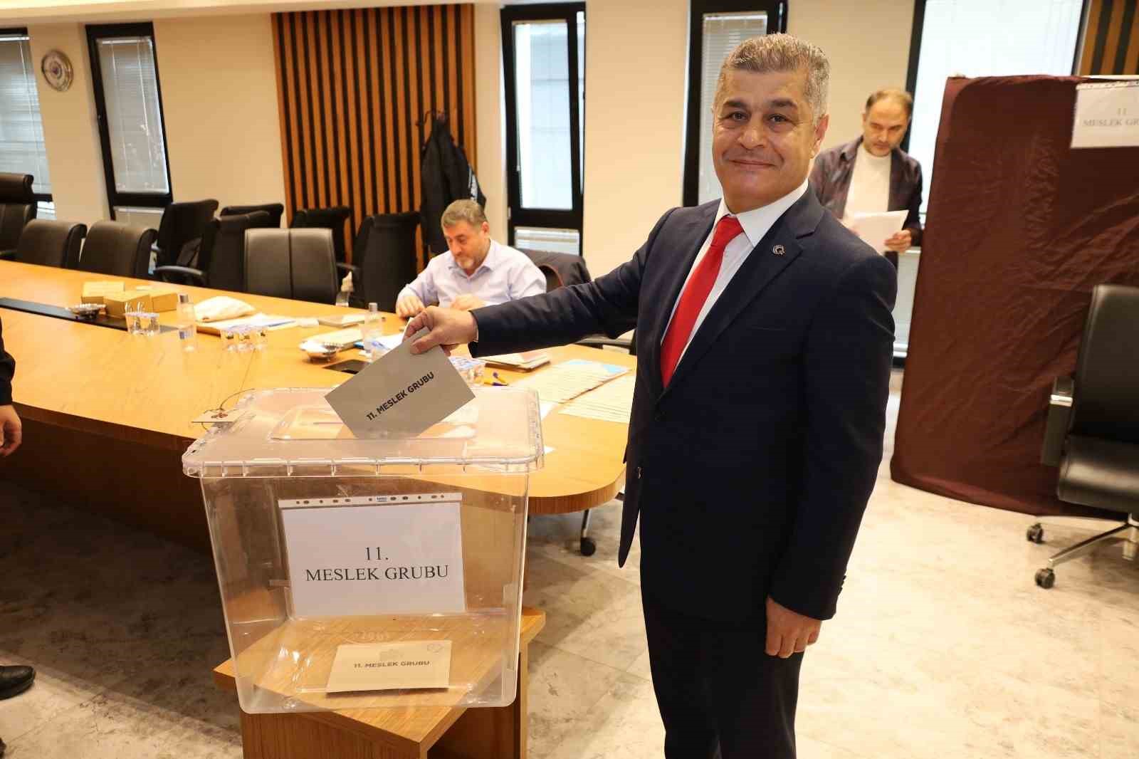 Bafra TSO’da seçim heyecanı: Bin 638 üye sandık başında