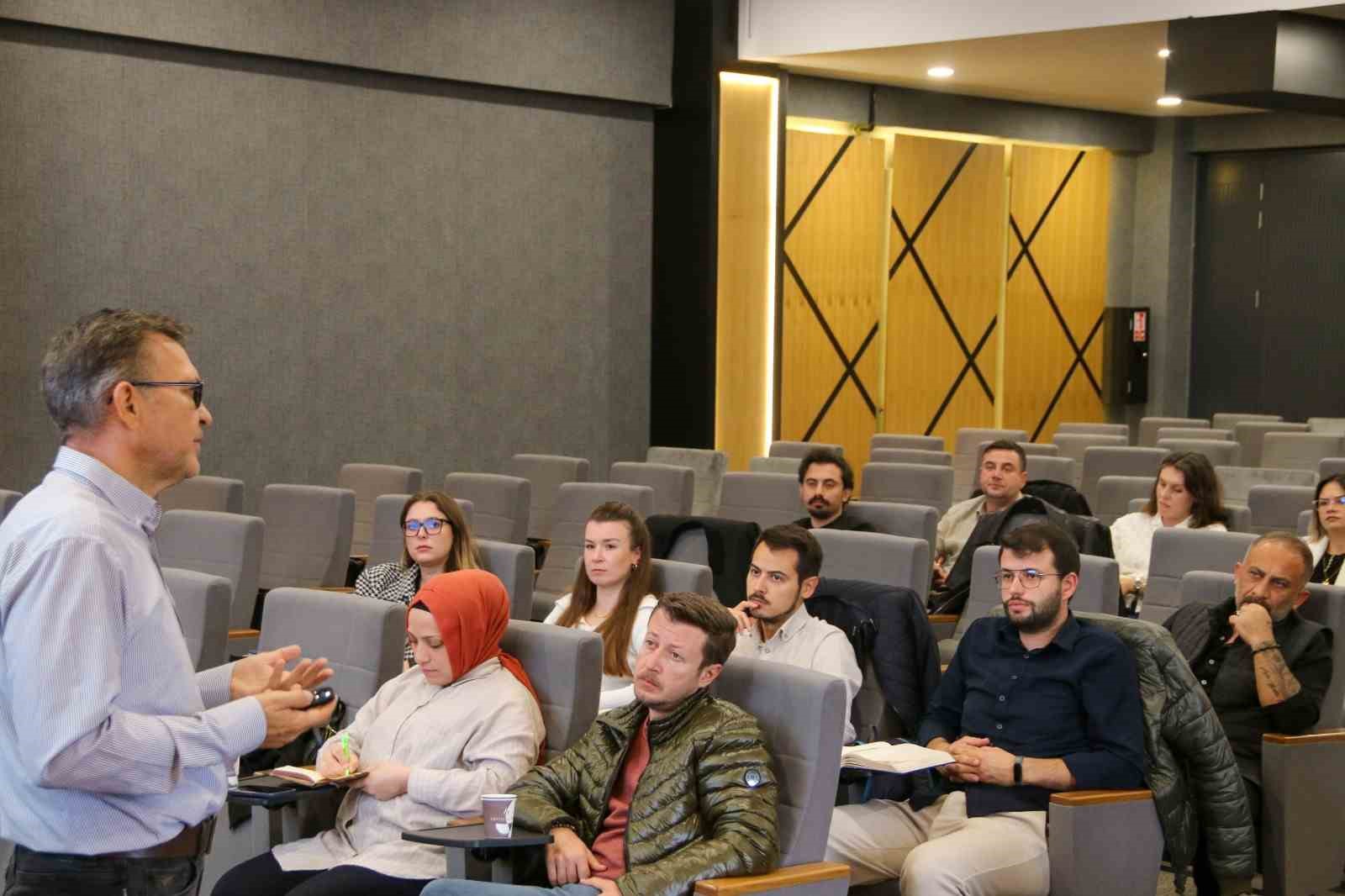 Kütahya OSB’de iş hukuku ve işveren yükümlülükleri eğitimi