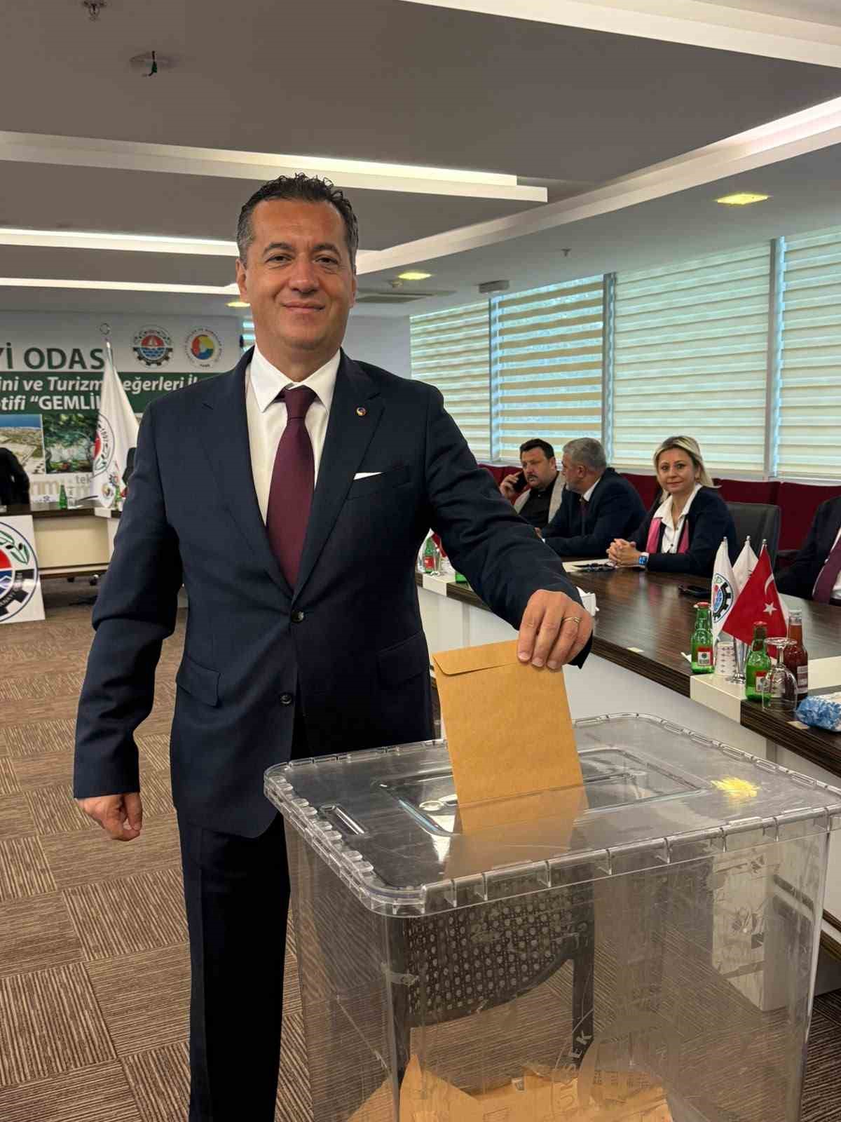 Hamaloğlu ve yönetimi yeni dönemde devam dedi