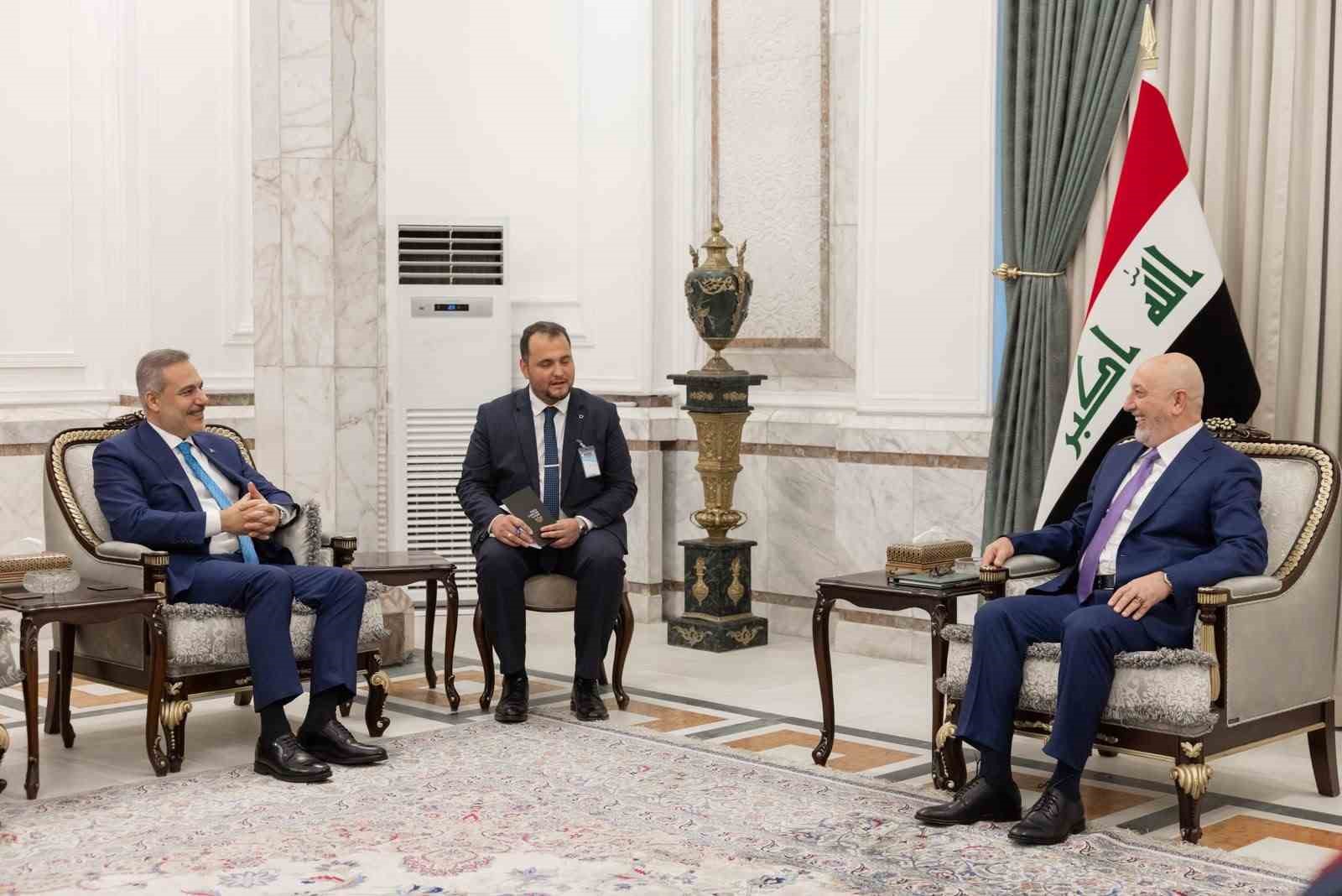 Bakan Fidan, Irak Cumhurbaşkanı Amedi tarafından kabul edildi