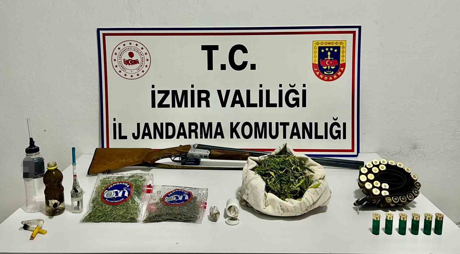 Menemen’de polis ve jandarmadan dev operasyon: 44 gözaltı