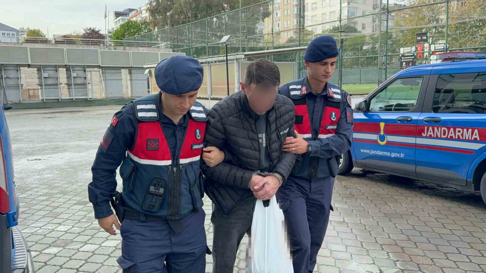 Samsun’da uyuşturucu ticaretinden 1’i kadın 2 kişi tutuklandı