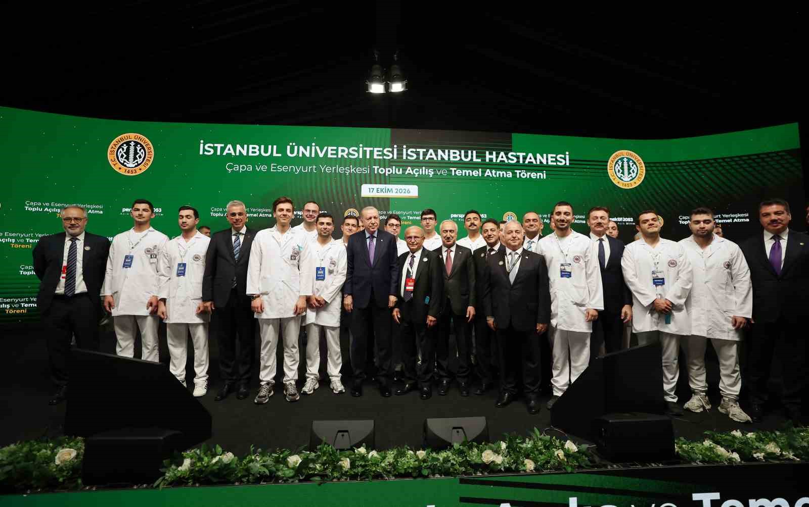Cumhurbaşkanı Erdoğan müjdeyi verdi: "38 bin hekim dışı personel alacağız"