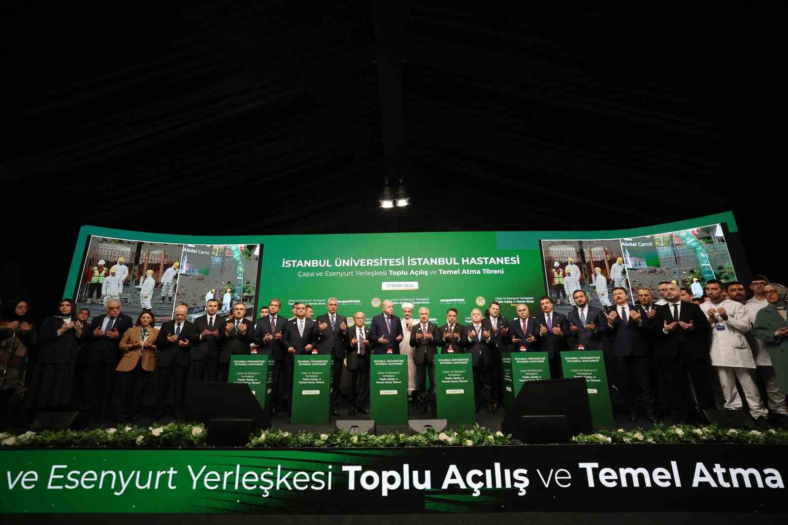 Cumhurbaşkanı Erdoğan müjdeyi verdi: "38 bin hekim dışı personel alacağız"