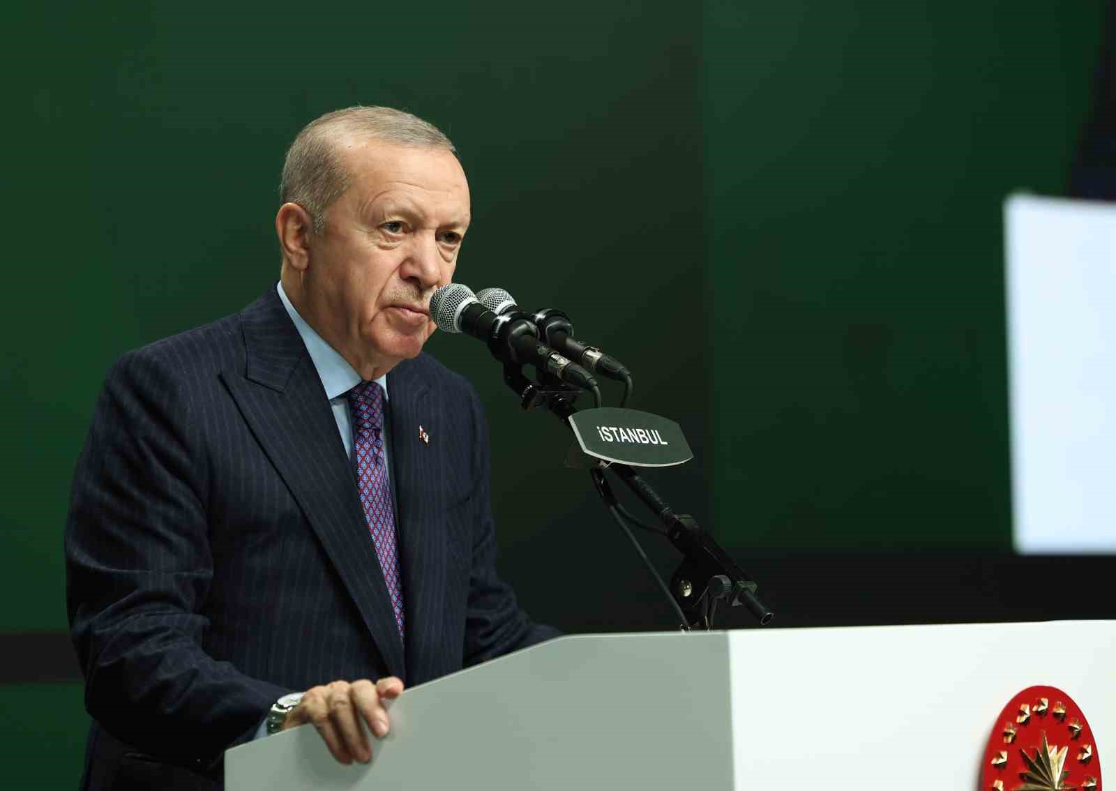 Cumhurbaşkanı Erdoğan müjdeyi verdi: "38 bin hekim dışı personel alacağız"