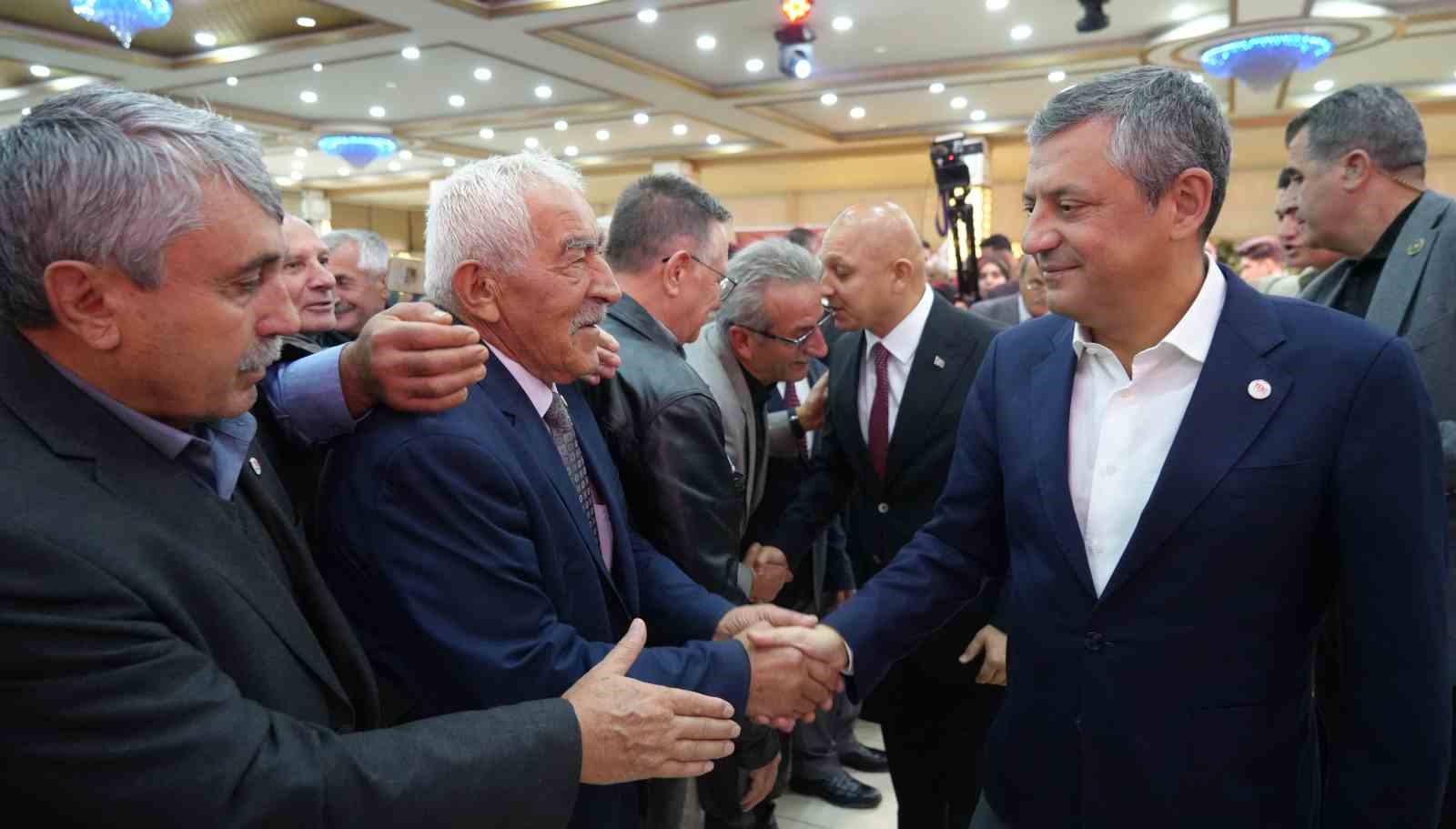 Özgür Özel’den seçim tarihi çıkışı: "En geç 15 ay sonra"