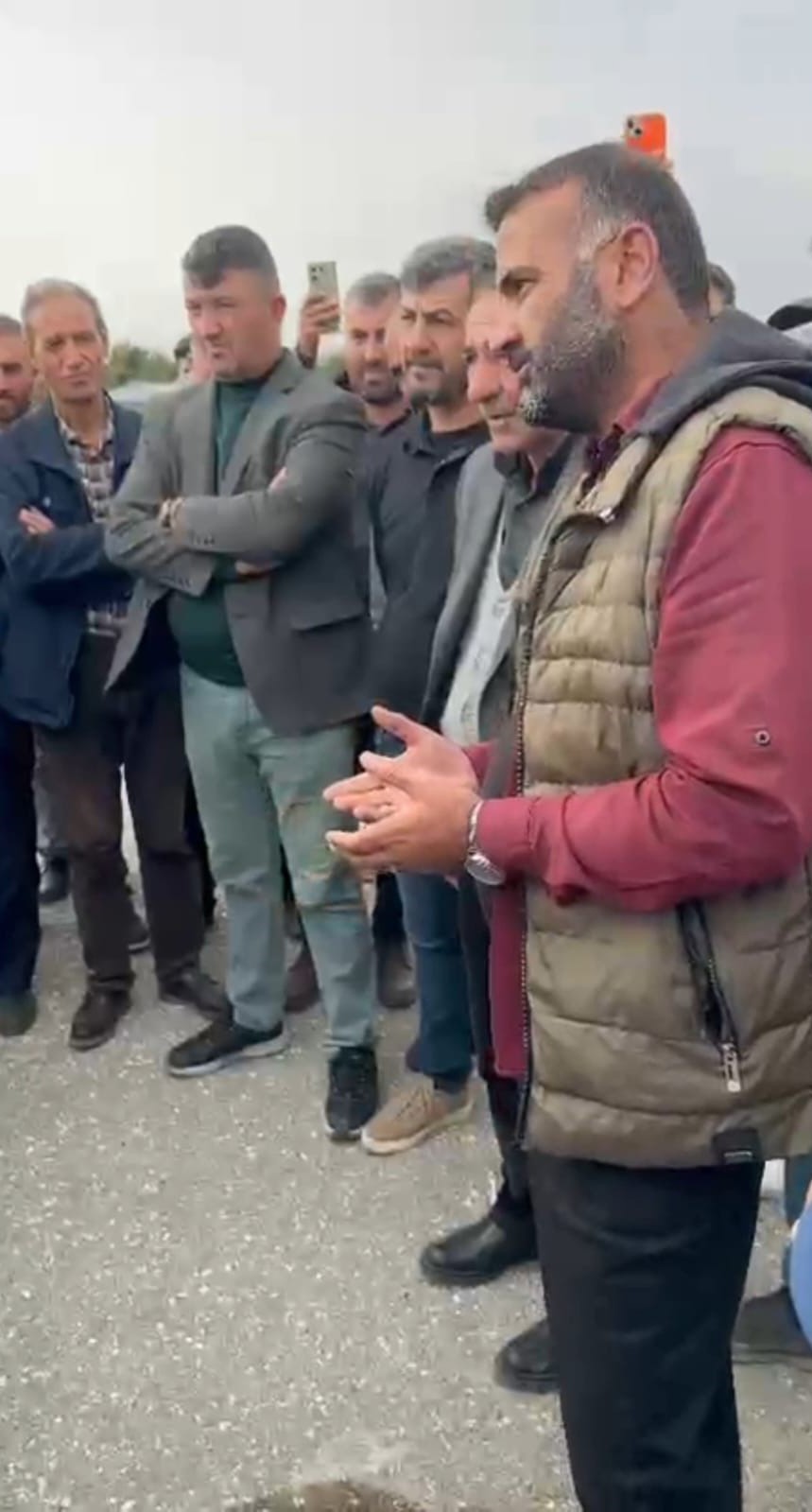 Adilcevazlı pancar üreticileri Erciş Şeker Fabrikası Müdürü Yurdaer ile bir araya geldi