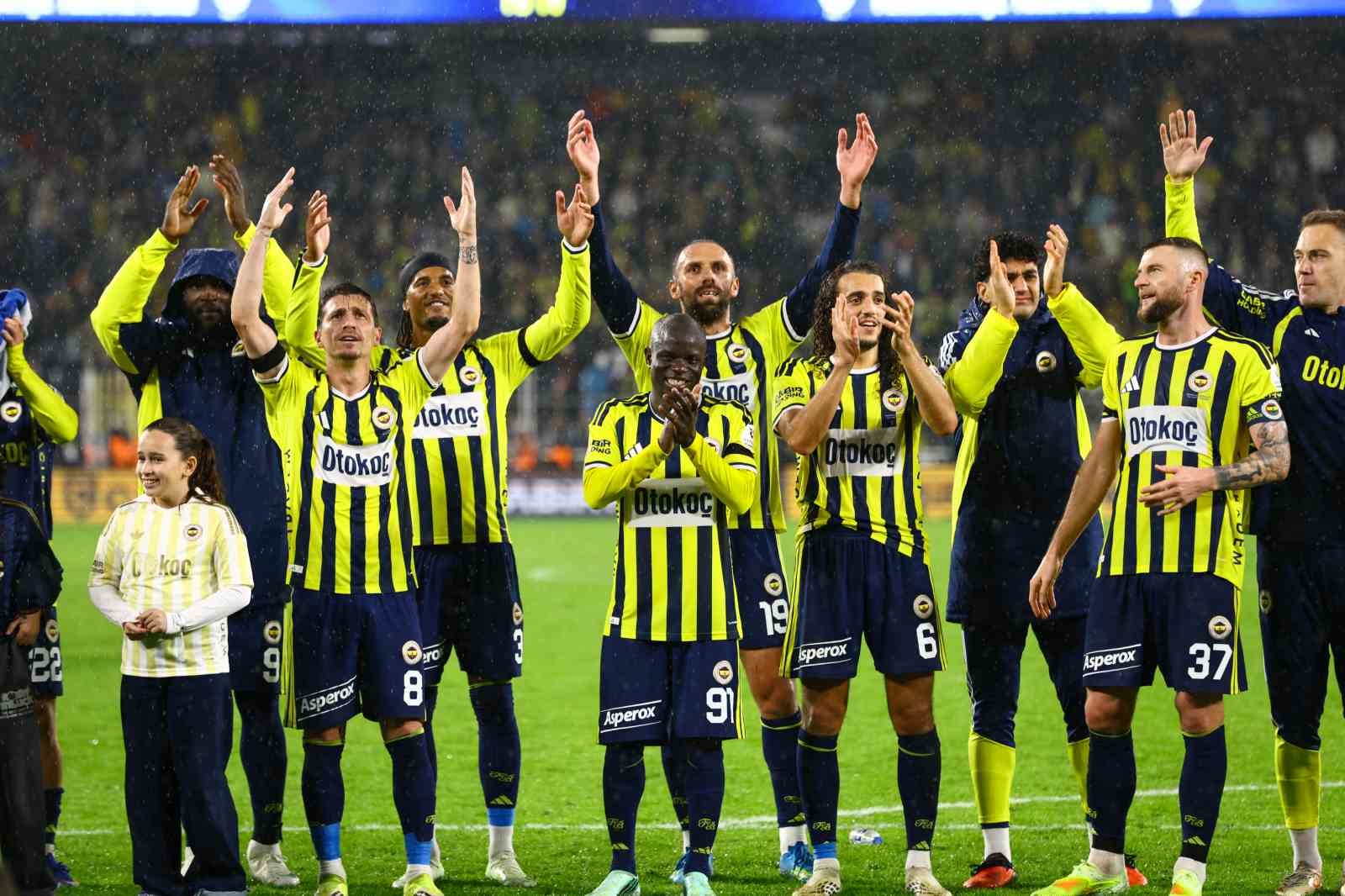 Fenerbahçe’den ligde üst üste 3. galibiyet