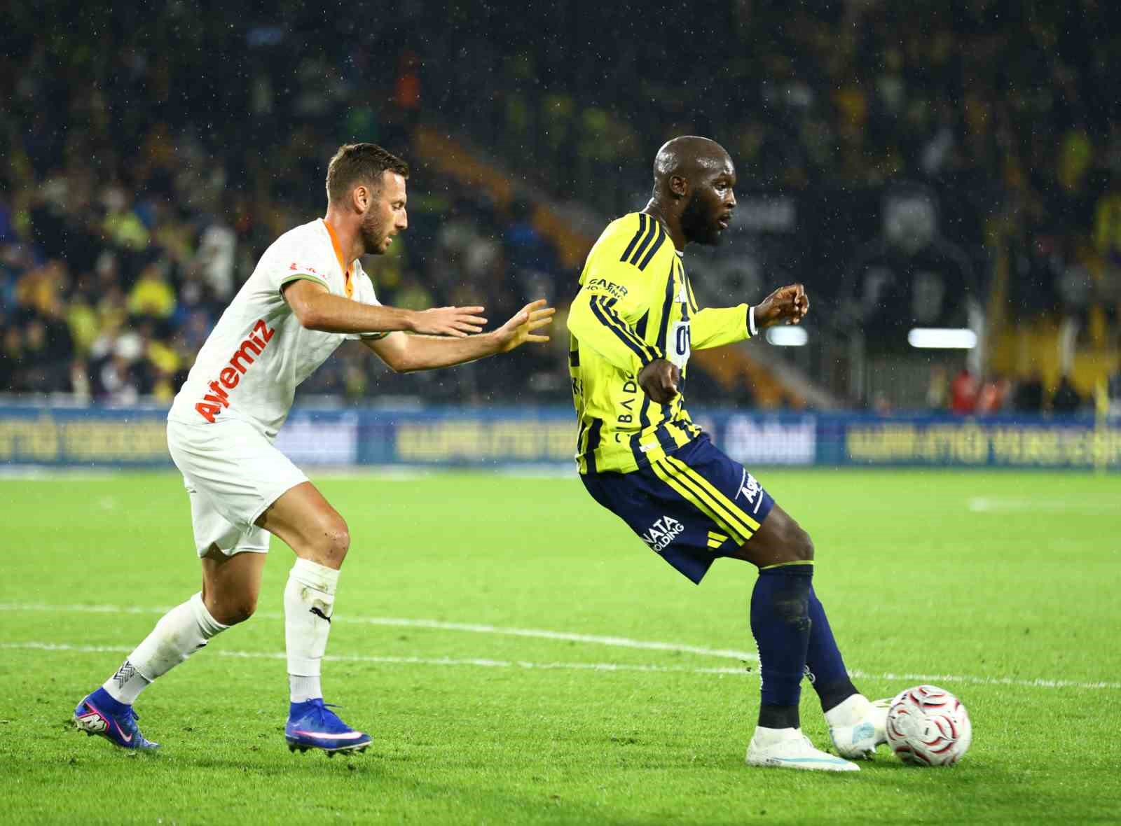 Romelu Lukaku, Fenerbahçe’deki ilk golünü attı