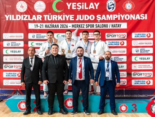Ali Kağan Şentürkoğlu Balkanlar’da Türkiye’yi temsil edecek