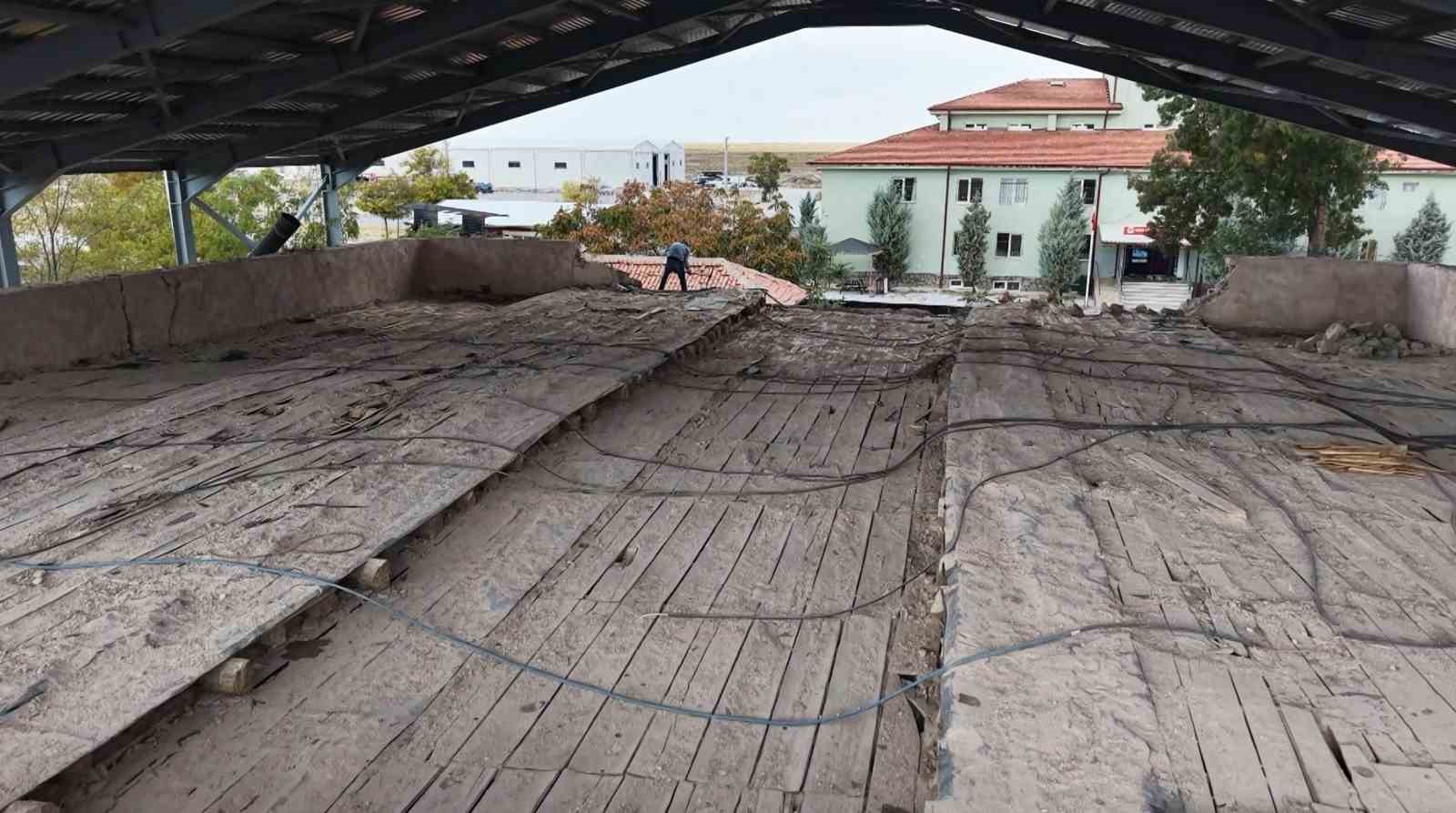 Eskil Ulu Camii yeniden ibadete açılmayı bekliyor