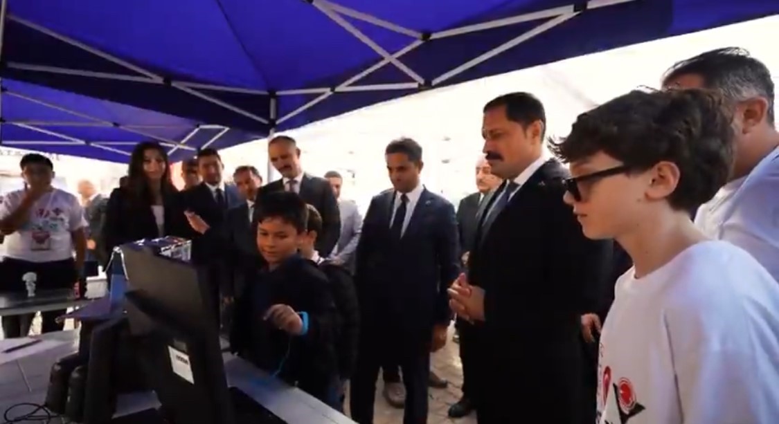 Defne’de 30 atölyeli bilim şenliği düzenlendi