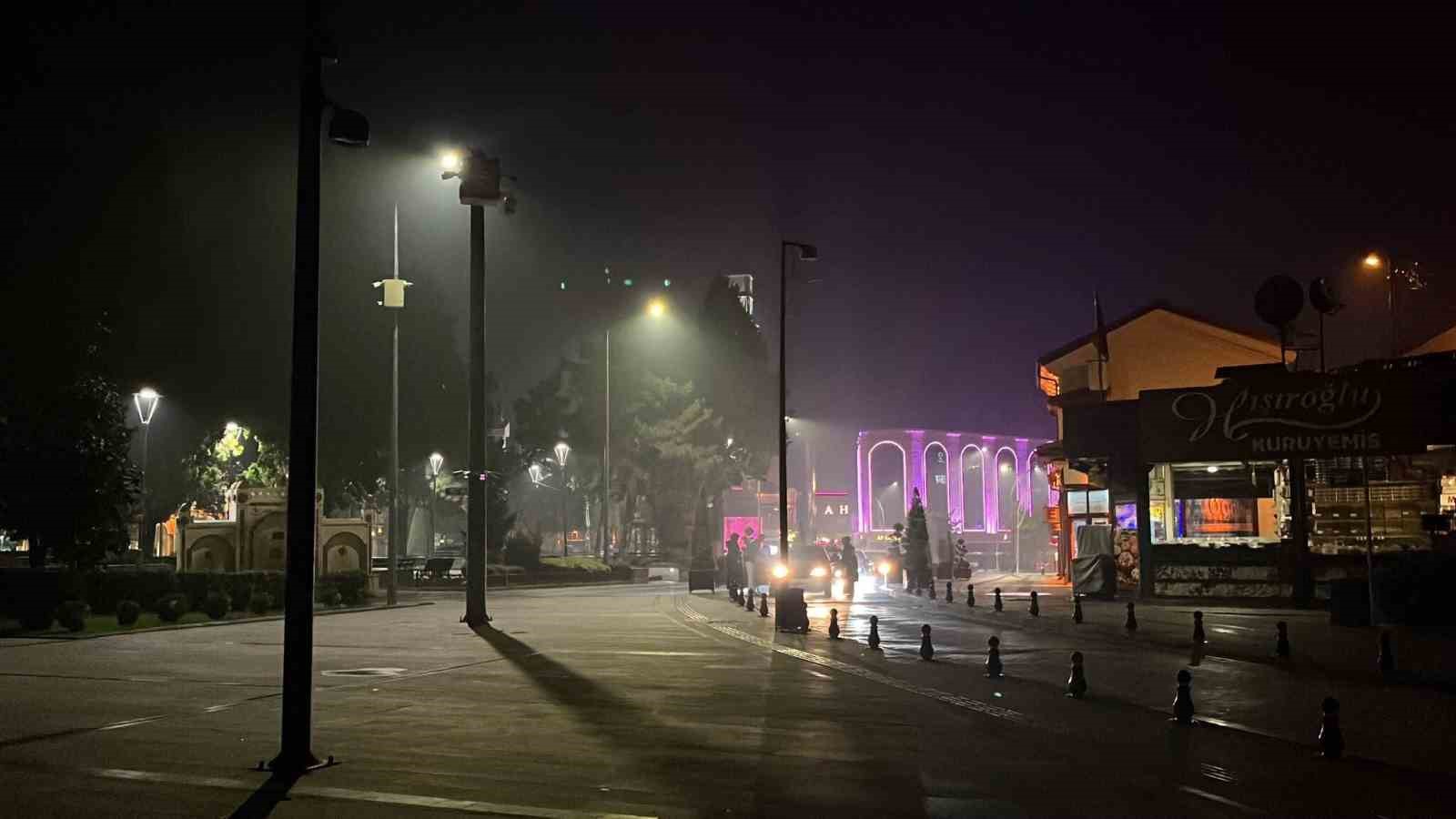 Çorum’da sis etkili oldu