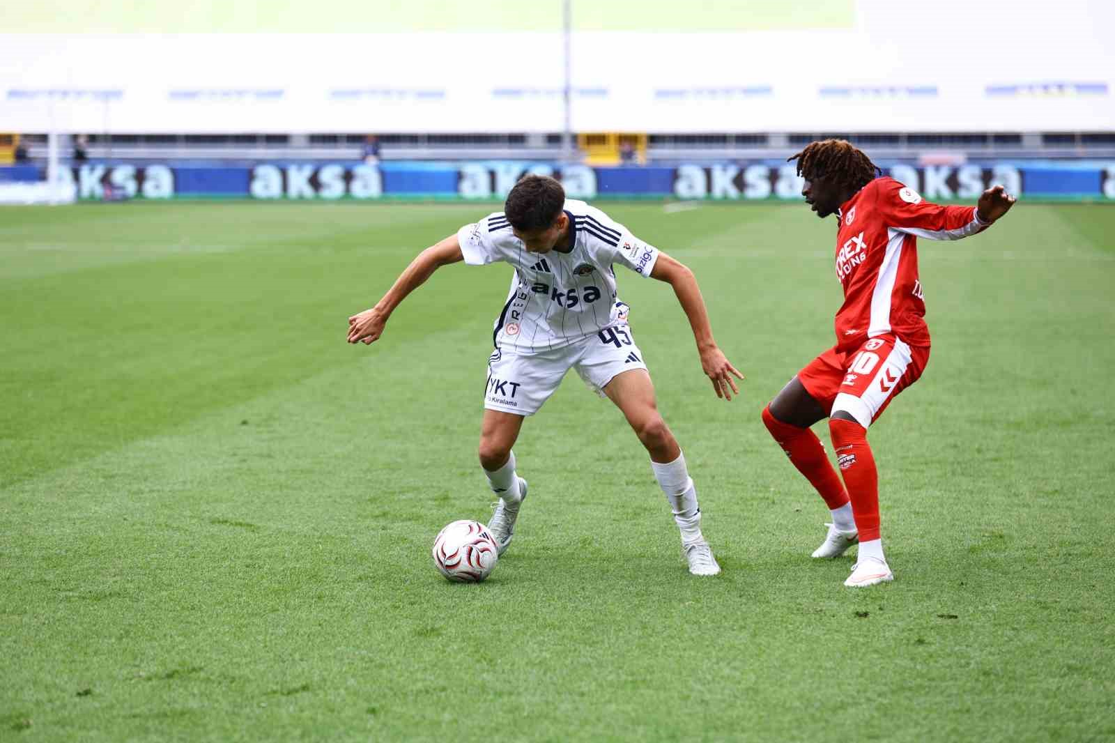 Trendyol Süper Lig: Kasımpaşa: 2 - Samsunspor: 1 (İlk yarı)