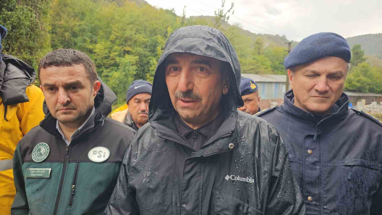 Vali Hacıbektaşoğlu: "Son 24 saatte 150 kilogramın üzerinde yağış aldık"