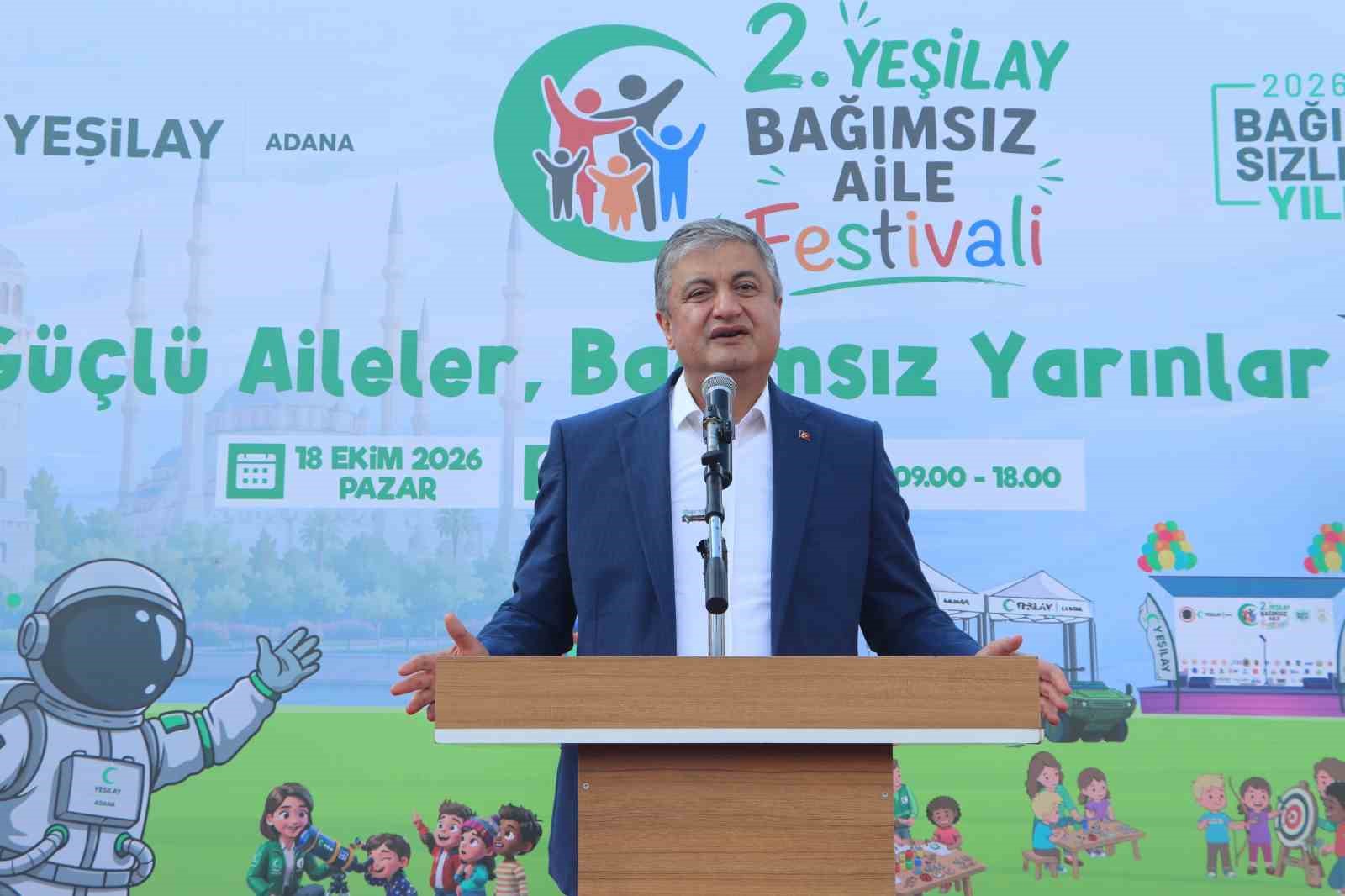 Adana’da aileler bağımlılığa karşı festivalde buluştu