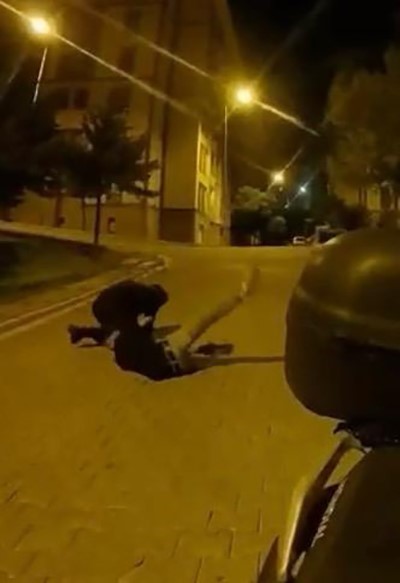 Binanın önündeki bıçaklı kavga ‘hesap’ yüzünden çıkmış