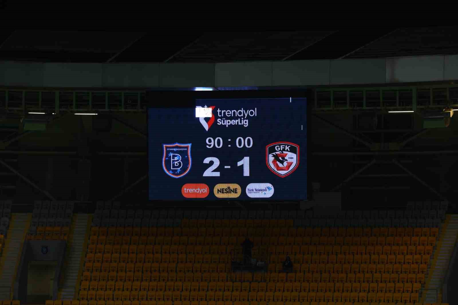 Trendyol Süper Lig: Başakşehir: 2 - Gaziantep FK: 1 (Maç sonucu)