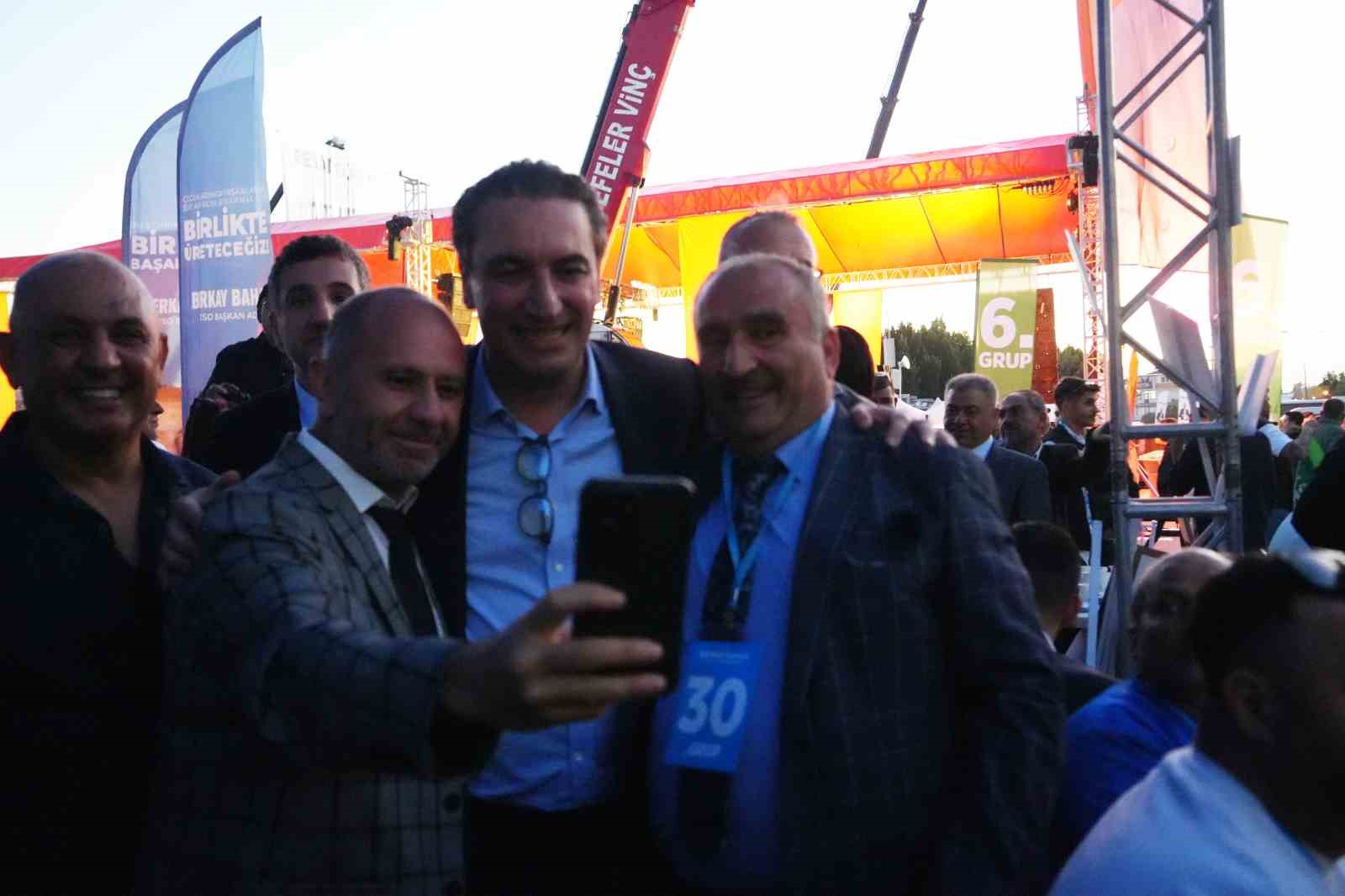 ATSO’da komitelerin ekseriyâsını mavi liste kazandı