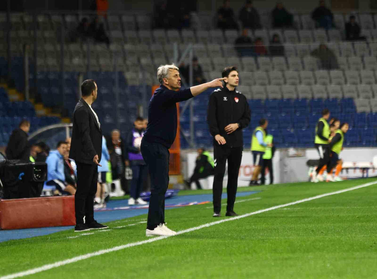Trendyol Süper Lig: Başakşehir: 1 - Gaziantep FK: 0 (İlk yarı)